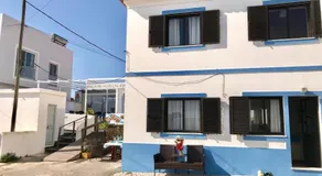 House located in opposite of beach! - Image 2