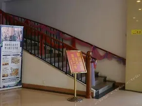 Hungwa Hotel - Image 3