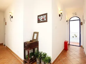 Oia Inn - Image 3