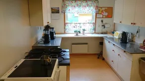 Hjorundfjord Adventure Hostel - Image 4