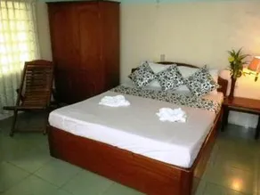 Green Town Guest House - Image 4