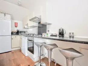 Celebrity Apartments Brighton Queens - Image 2