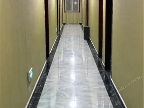 Lintong Wenjun Express Hotel - Image 2