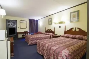 Budget Inn Charlotte - Image 3