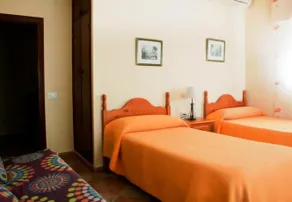 Hostal Sonrisa Del Mar - Image 2