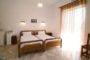 Zotos Rooms - Image 5