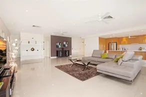 Eagles Nest Waterfront Retreat - Image 5