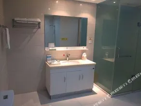 Gutang Hotel - Image 5