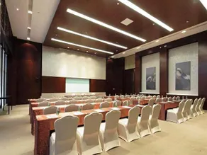Eadry Royal Garden Hotel Haikou - Image 5