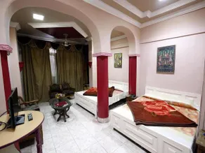 The Hotel Pravasi Palace - Image 4
