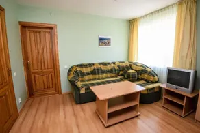 Guest House 777 - Image 5