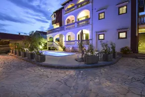 Apartments Jonjic - Image 2