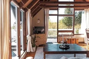 Bjork - A cozy hilltop cottage - Great location! - Image 3