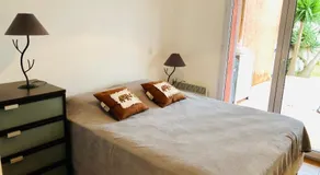 Appartement une chambre dans residence calme - Image 2
