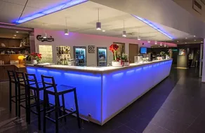 Polar Hotel - Image 4
