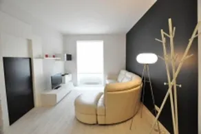 Picasso - Local Rentss - Image 5