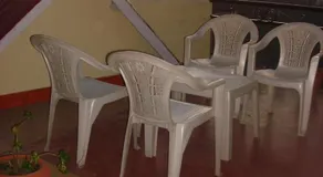 The Royale Oaks Hotel - Image 4