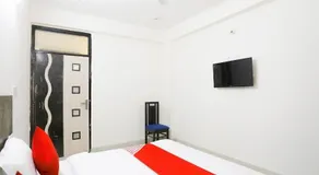 Rajmahal Residency Hotel by OYO Rooms - Image 4