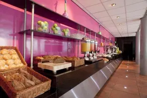 Friendship Hotel - Image 2