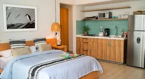 Bright Studio near 5th av - Image 2