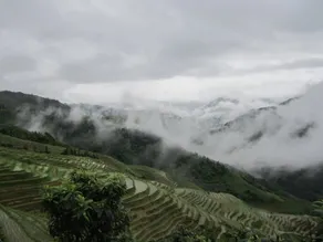 Dragon Hill Scenic Hotel - Image 3