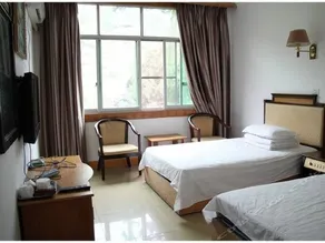 JINQUAN HOSTEL - Image 3