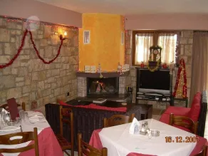 Menelais - Image 5