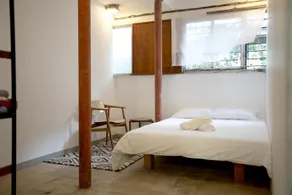 Postel Guesthouse - Image 5