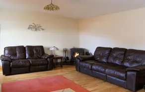 Carmels Lodge - Image 4