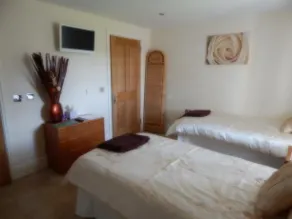 The Old Barn Bed & Breakfast - Image 5