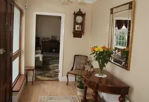 Oldtown Farmhouse - Image 3