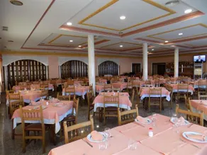 Hotel Restaurante El Amigo - Image 2