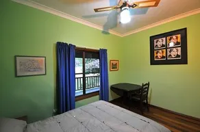 Tom and Sue's Place - Image 3