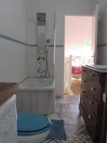 Fisherman's cottage - Image 3