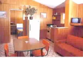 Adams Beach Cottages - Image 2