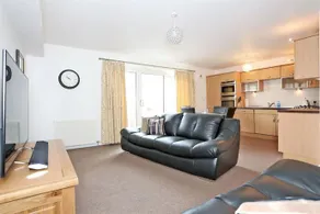 Virtue Apartments - West End - Image 4