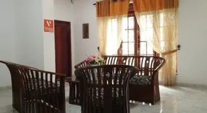 Derick's Inn - Image 4