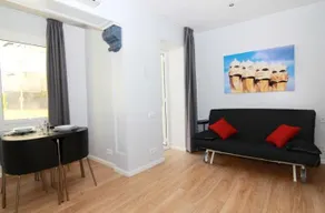 ClassBedroom Eixample Free Apartments - Image 2