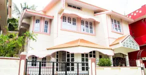 4 Seasons Homestay - Image 5