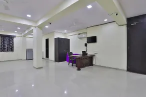 Siddhi Vinayak Rooms By OYO Rooms - Image 4
