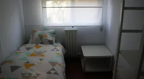 Apartamento en C/ Genoveva Torres Morales - Image 4