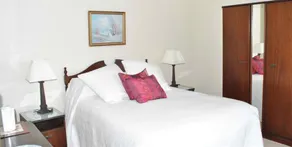 Glenbarry Bed & Breakfast - Image 5