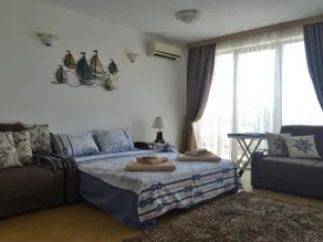 Balchik Amazing Sea Apartments - Image 4