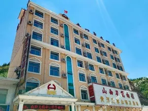 Jixian Business Hotel - Image 3