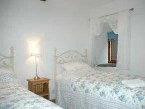 Topley Head Farm Cottages - Image 4