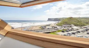 Burnsyde Beach House - Image 2