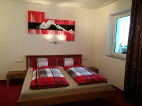 Apart Holiday - Image 5