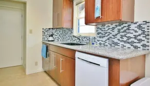 Hermosa Beach Studio - Image 5