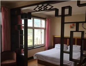 Rushan Hotel - Image 2
