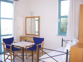 Hotel Plakures - Image 4